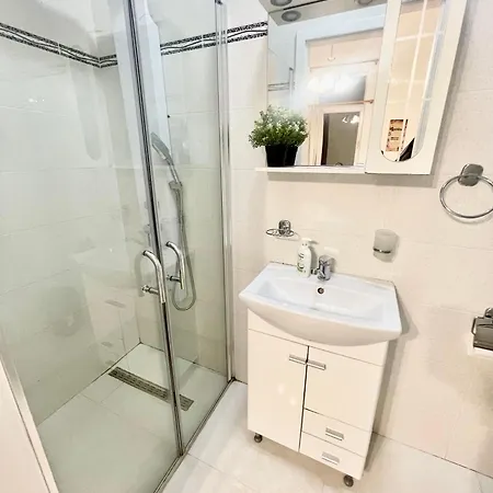 Prime 3 Apartment